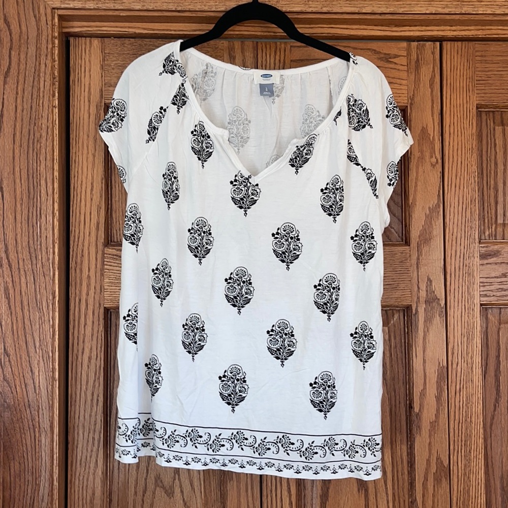 White V Neck Shirt